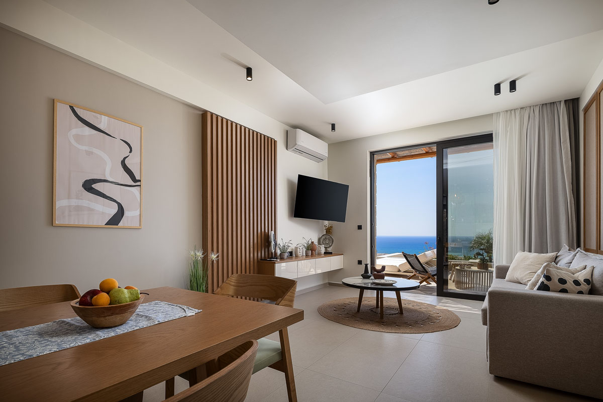 Divine Villa King